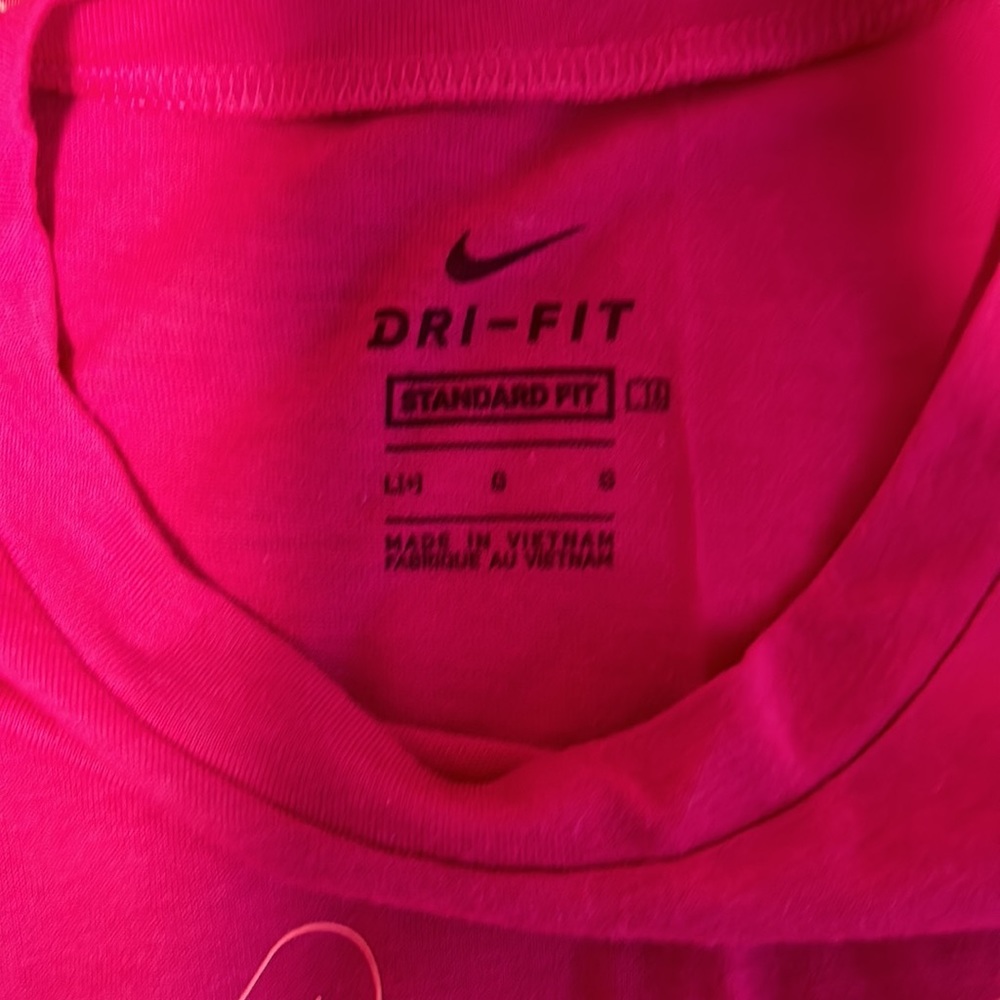Nike - Picture 3 of 6